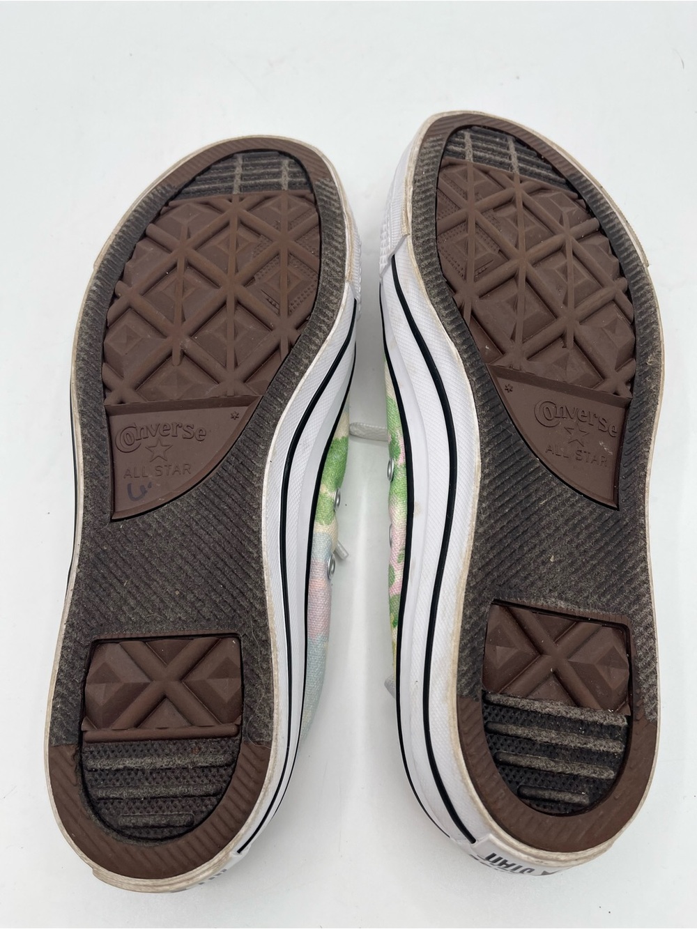 Converse women’s slip on pastel watercolor sneakers - Picture 8 of 8